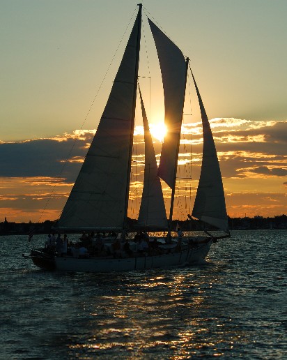 Sunset Sailing in Annapolis Maryland on the Schooner Woodwind