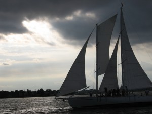 Schooner Woodwind sailing in Annapolis