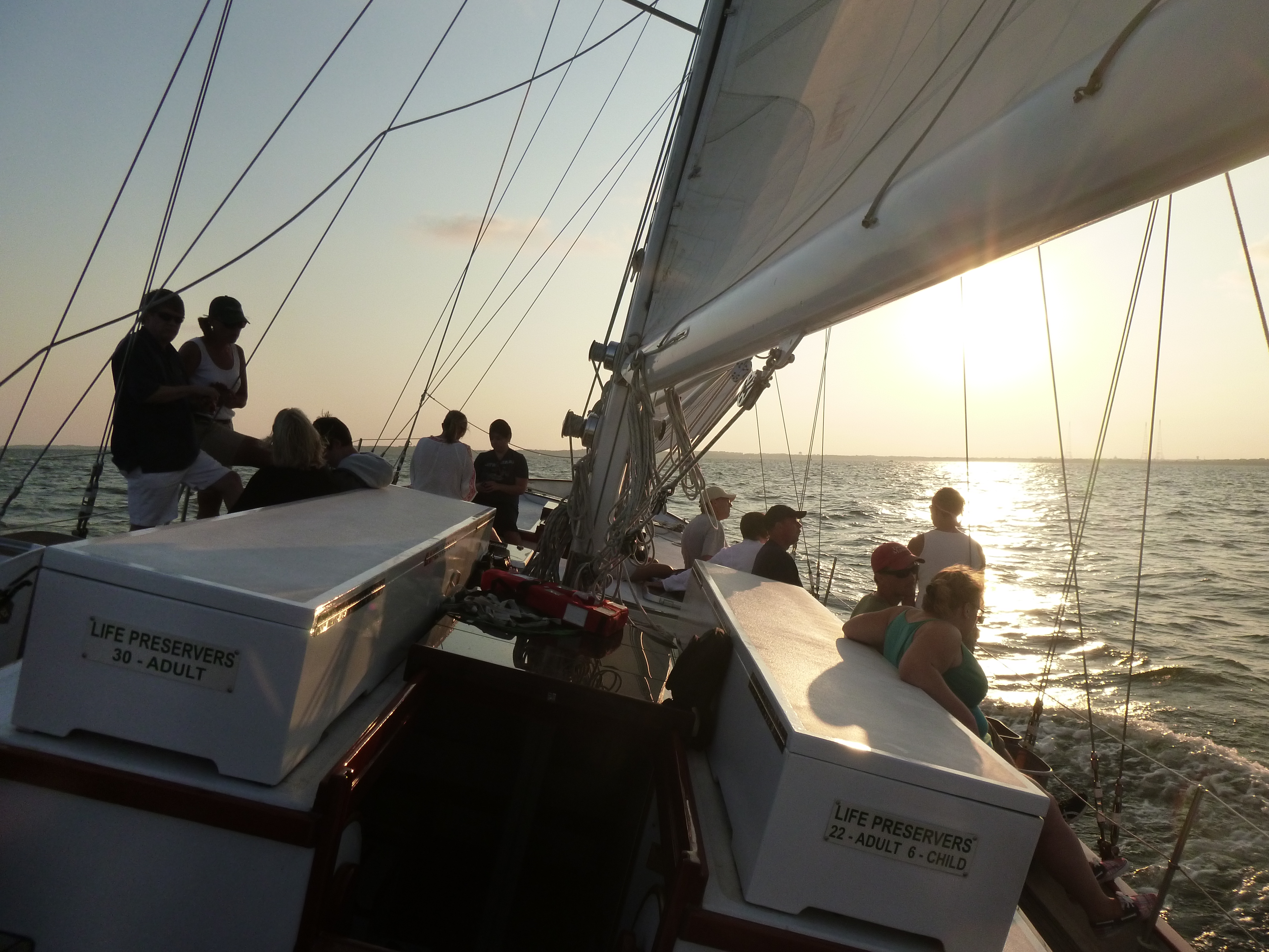 Sailing into the Sunset with local music aboard the Woodwind
