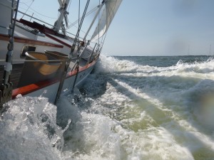 Blasting along at 10+ knots