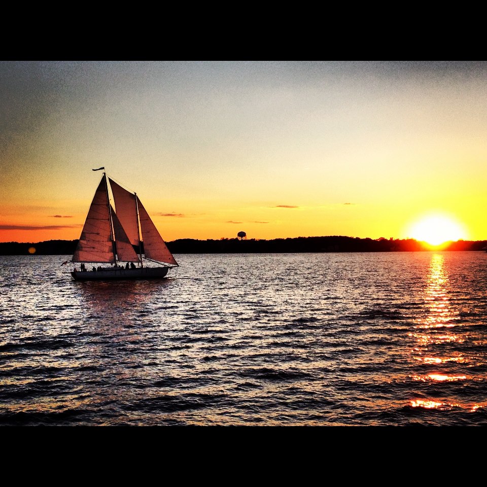 Sunset sail on the schooner
