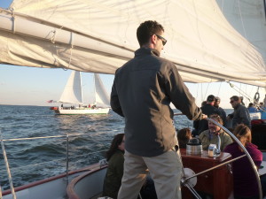 Sailing the Woodwind II alongside Woodwind