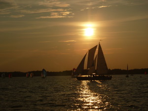 Woodwind sailing into the sunset