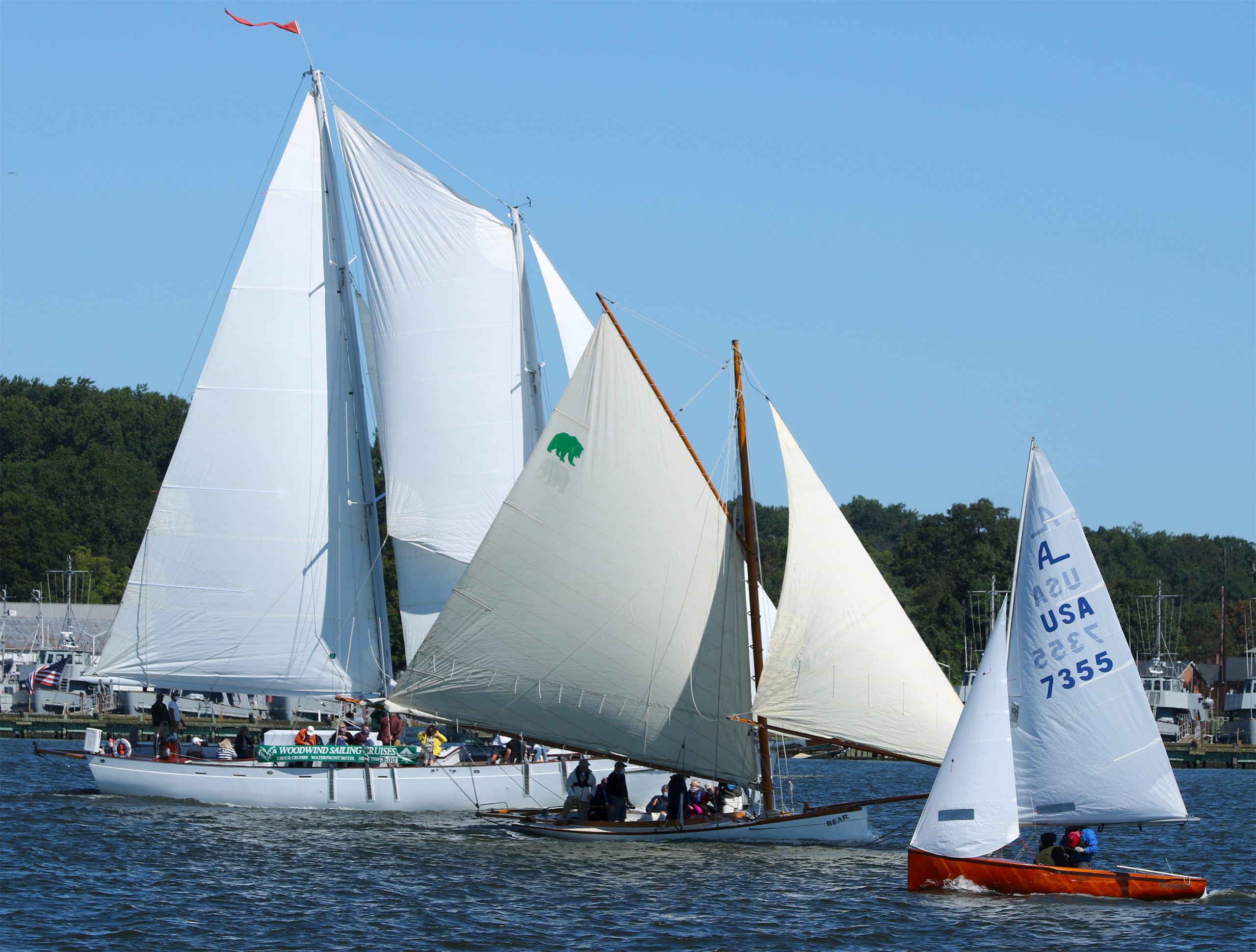 Classic Wooden Boat Regatta Schooner Woodwind